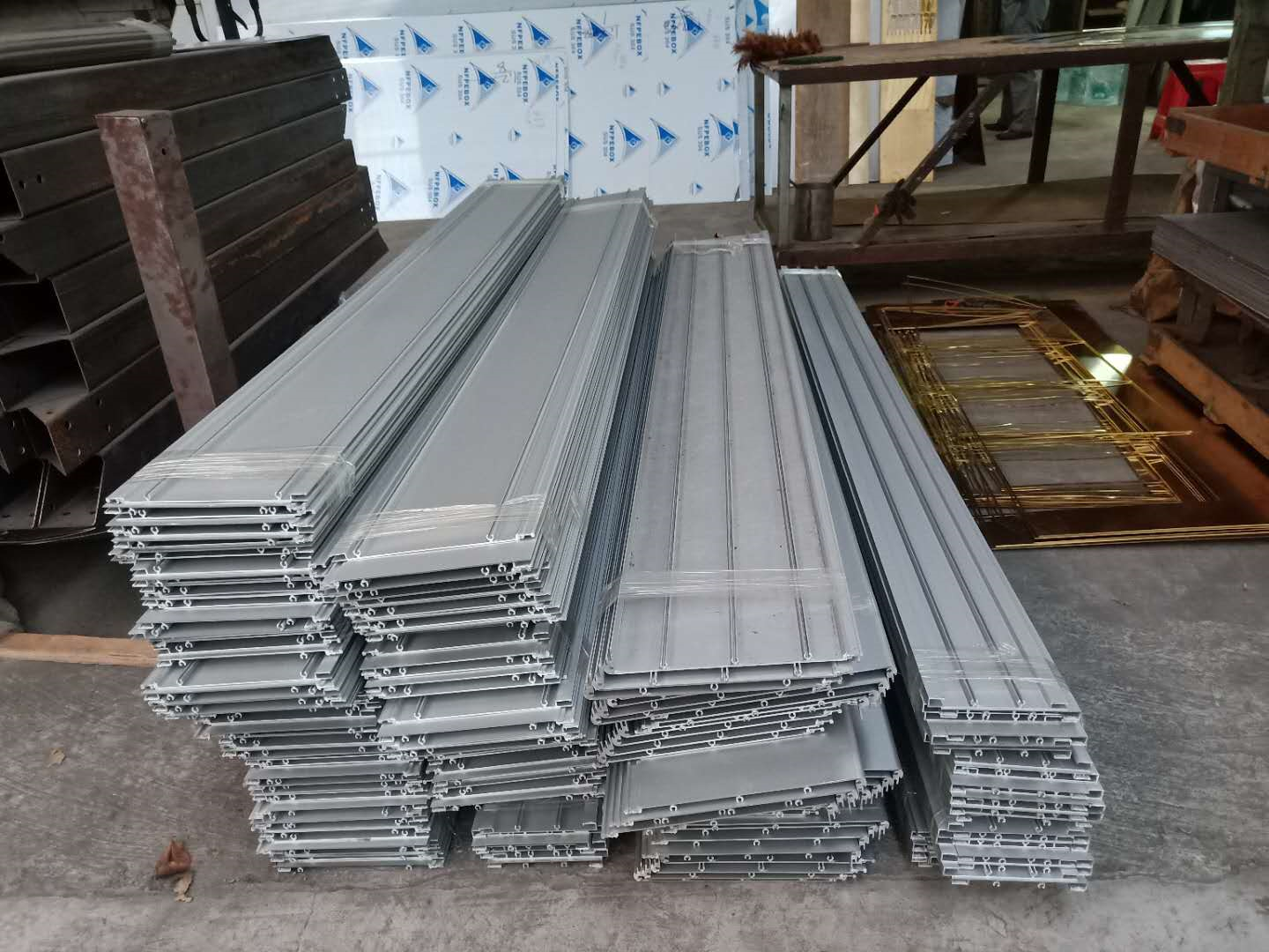 不銹鋼折彎件 不銹鋼折彎件